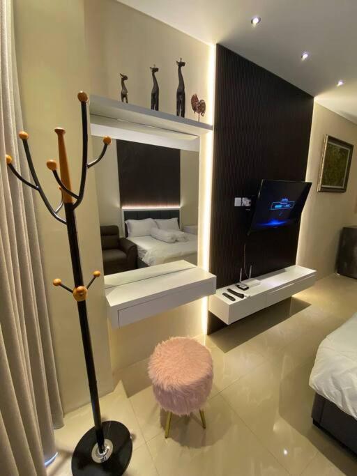 Nagoya Thamrin Apartment High Floor With View Ngoại thất bức ảnh