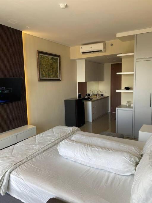 Nagoya Thamrin Apartment High Floor With View Ngoại thất bức ảnh
