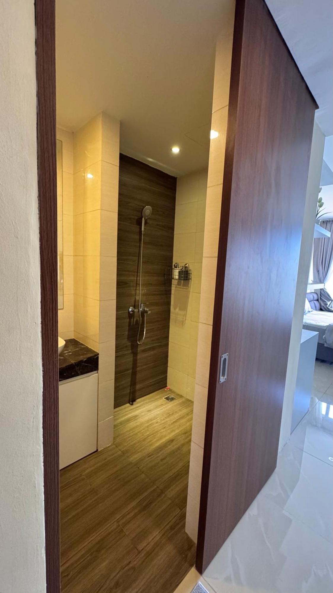 Nagoya Thamrin Apartment High Floor With View Ngoại thất bức ảnh