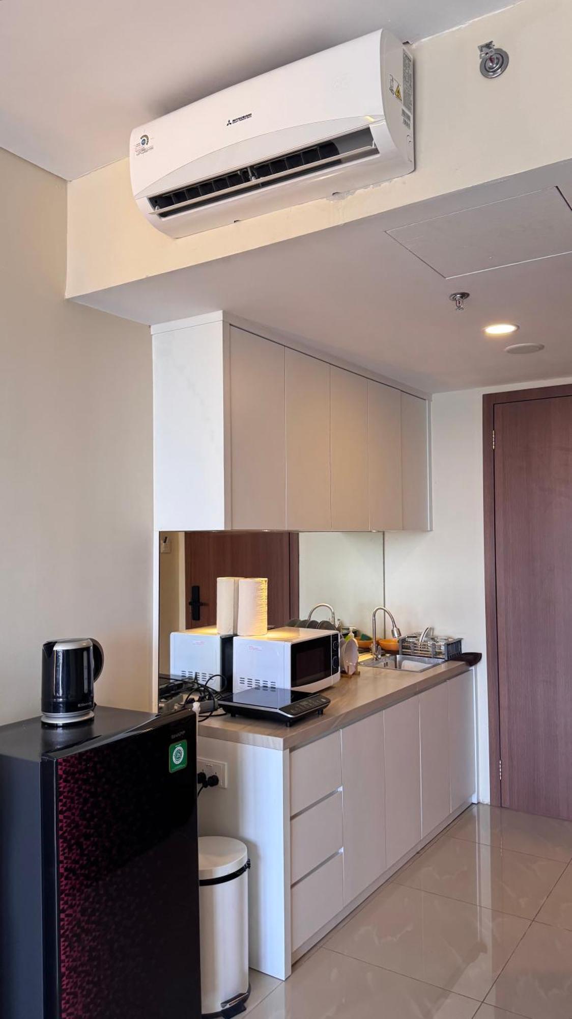 Nagoya Thamrin Apartment High Floor With View Ngoại thất bức ảnh