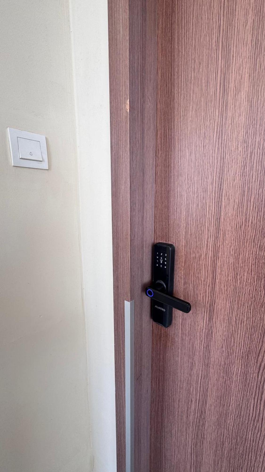 Nagoya Thamrin Apartment High Floor With View Ngoại thất bức ảnh